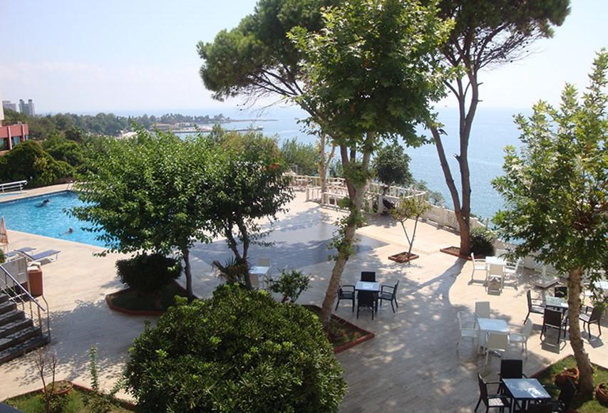 Otel Lara
